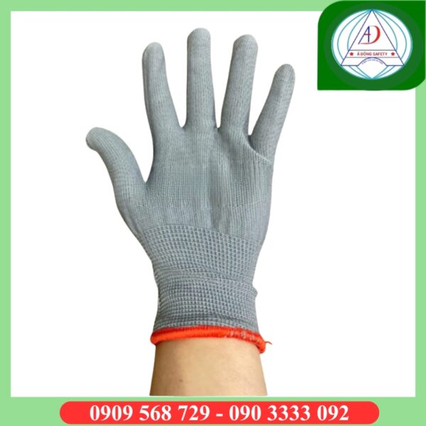 gang-tay-len-bao-ho-khong-phu-mau-ghi