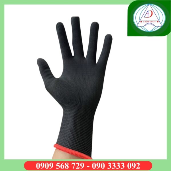 gang-tay-len-bao-ho-khong-phu-mau-den