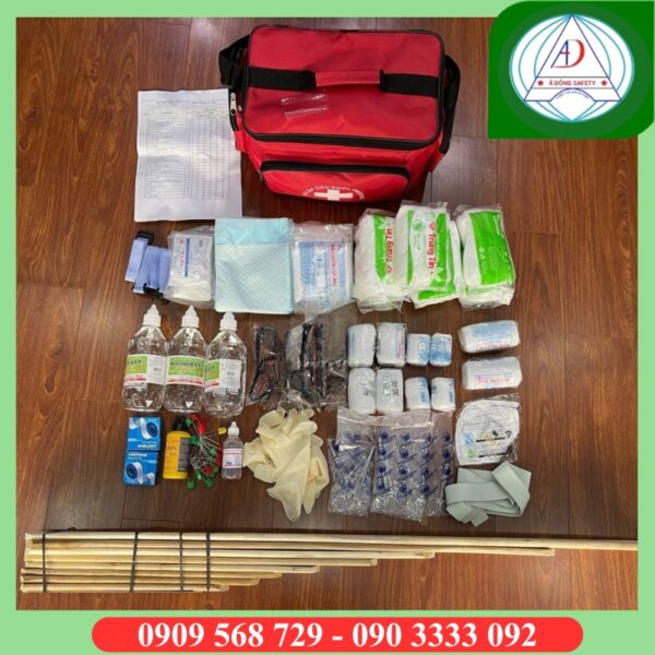 tui-y-te-cuu-thuong-B