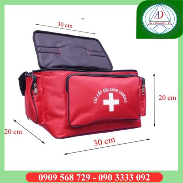 tui-y-te-cuu-thuong-do