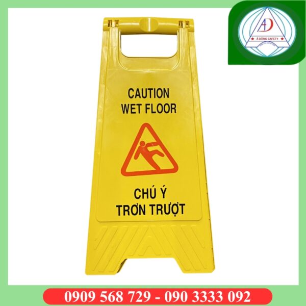 Bien-bao-chu-a-chu-y-tron-truot