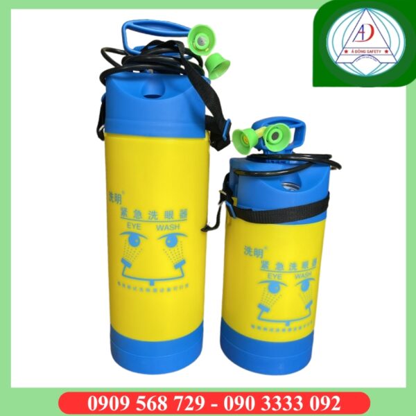 bon-rua-mat-khan-cap-8l